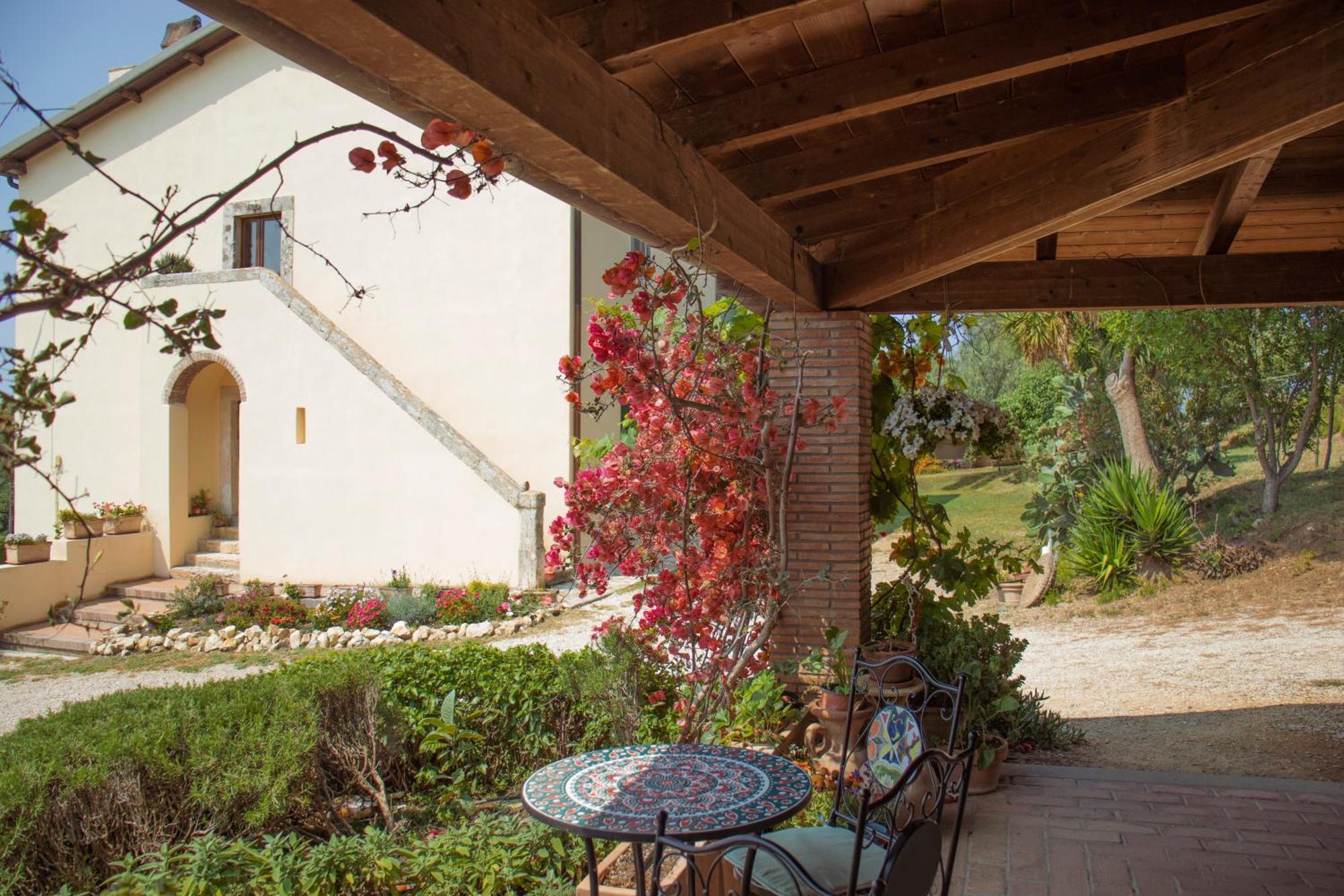 Agriturismo Morani Σάντα Σεβέρα Εξωτερικό φωτογραφία